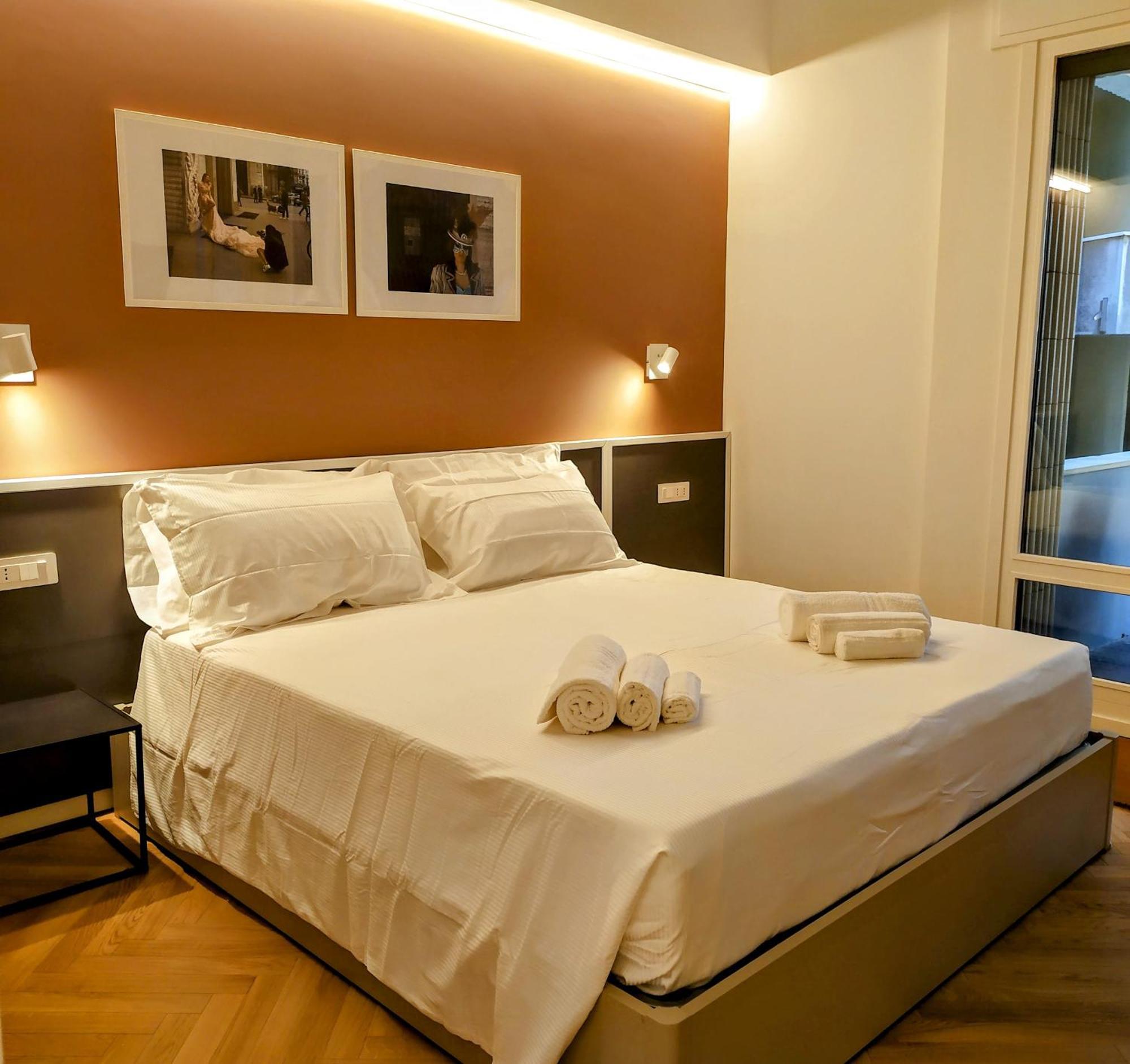 Mako Suites - Centro E Stazione Monza Bagian luar foto